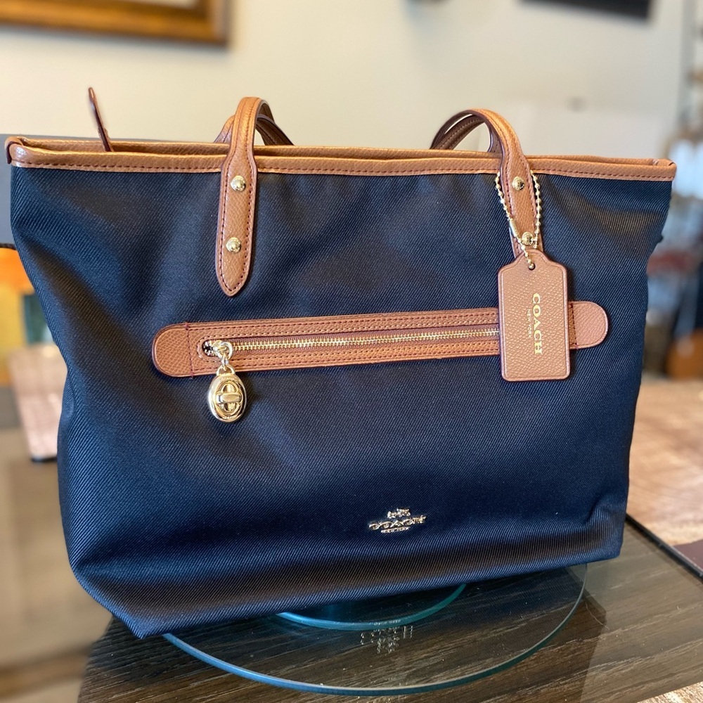 Coach Black and Tan Women's Tote Bag